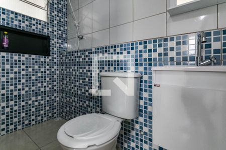 Banheiro de kitnet/studio para alugar com 1 quarto, 14m² em Centro, Mogi das Cruzes