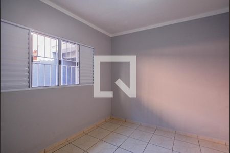 Quarto 1 de casa à venda com 2 quartos, 150m² em Vila Pires, Santo André