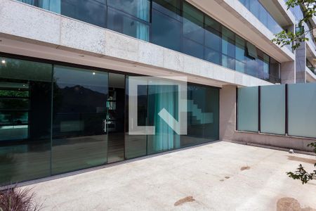 varanda sala / area pivativa de apartamento para alugar com 4 quartos, 345m² em Vale dos Cristais, Nova Lima