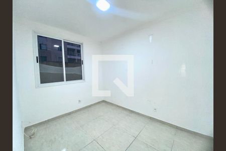 Quarto 2 de apartamento para alugar com 2 quartos, 50m² em Jardim das Margaridas, Salvador