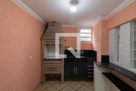 Cozinha e Churrasqueira de casa para alugar com 1 quarto, 30m² em Vila Ré, São Paulo