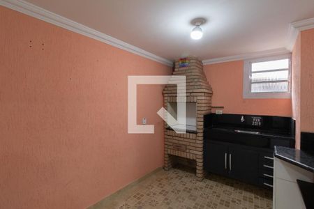 Cozinha e Churrasqueira de casa para alugar com 1 quarto, 30m² em Vila Ré, São Paulo