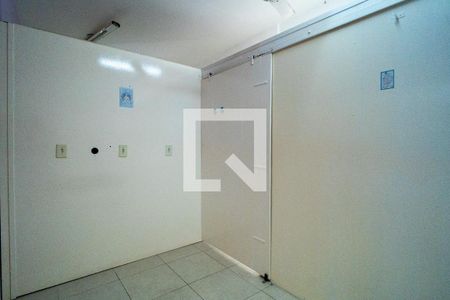 Quarto de casa para alugar com 2 quartos, 72m² em Jardim Santa Rosália, Sorocaba