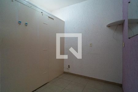 Quarto de casa para alugar com 2 quartos, 72m² em Jardim Santa Rosália, Sorocaba