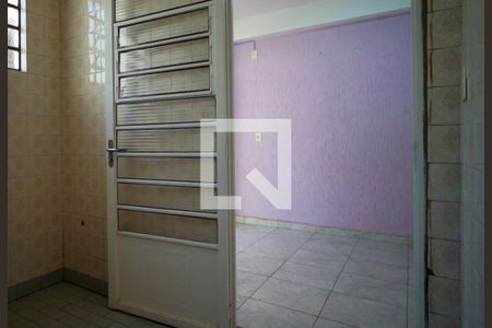 Sala de casa para alugar com 2 quartos, 72m² em Jardim Santa Rosália, Sorocaba