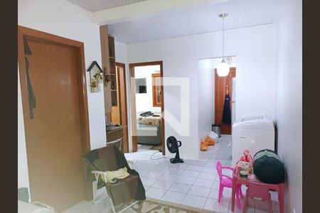 Sala de casa para alugar com 2 quartos, 45m² em Hípica, Porto Alegre