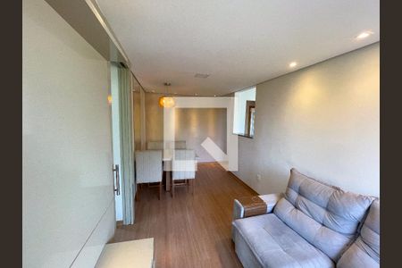 Sala de apartamento para alugar com 2 quartos, 60m² em Teixeira Dias (barreiro), Belo Horizonte