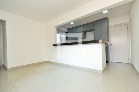 Sala de estar de apartamento para alugar com 3 quartos, 70m² em Ipiranga, Belo Horizonte