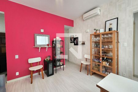 Sala de apartamento à venda com 2 quartos, 70m² em Humaitá, Rio de Janeiro