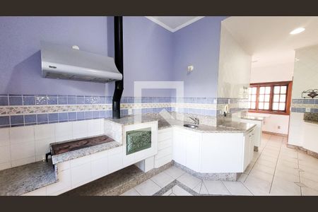 Casa de condomínio à venda com 400m², 5 quartos e 4 vagas Casa de condomínio à venda com 400m², 5 quartos e 4 vagasCozinha