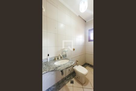 Casa de condomínio à venda com 400m², 5 quartos e 4 vagas Casa de condomínio à venda com 400m², 5 quartos e 4 vagasBanheiro da Suíte 3