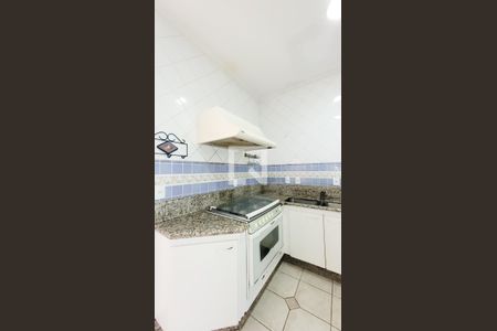 Casa de condomínio à venda com 400m², 5 quartos e 4 vagas Casa de condomínio à venda com 400m², 5 quartos e 4 vagasCozinha