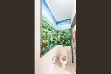 Casa de condomínio à venda com 400m², 5 quartos e 4 vagas Casa de condomínio à venda com 400m², 5 quartos e 4 vagasBanheiro da Suíte master