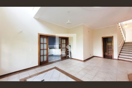 Sala de casa de condomínio à venda com 5 quartos, 400m² em Loteamento Caminhos de San Conrado (sousas), Campinas