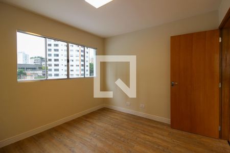 Quarto 1 de apartamento para alugar com 2 quartos, 42m² em Vila Madalena, São Paulo