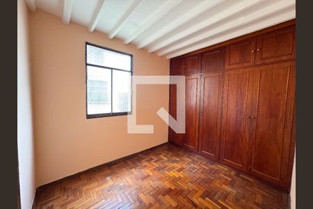 Quarto de apartamento à venda com 2 quartos, 70m² em Granja Lempp, Contagem