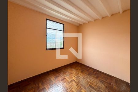 Quarto 2 de apartamento à venda com 2 quartos, 70m² em Granja Lempp, Contagem