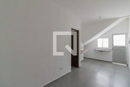 Sala de kitnet/studio para alugar com 1 quarto, 34m² em Vila Calegari, Guarulhos