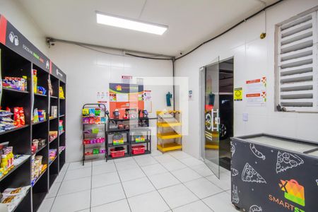 Apartamento à venda com 57m², 2 quartos e 1 vaga Apartamento à venda com 57m², 2 quartos e 1 vagaMercado