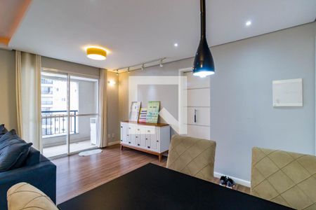 Sala de apartamento para alugar com 2 quartos, 64m² em Vila Suzana, São Paulo