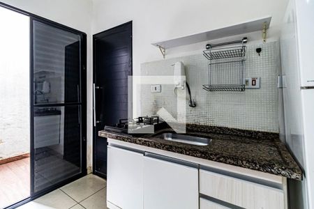 Cozinha de kitnet/studio para alugar com 0 quarto, 30m² em Vila Sao Luis(zona Oeste), São Paulo