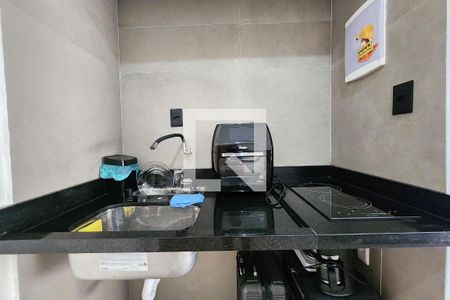 Cozinha de apartamento à venda com 1 quarto, 24m² em Laranjeiras, Rio de Janeiro