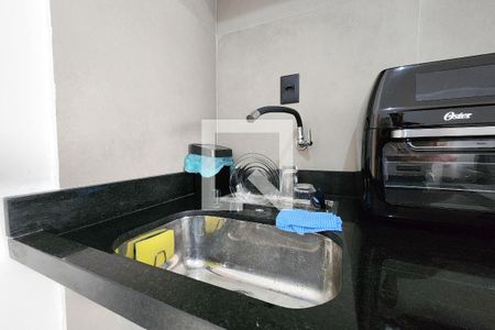 Cozinha de apartamento à venda com 1 quarto, 24m² em Laranjeiras, Rio de Janeiro