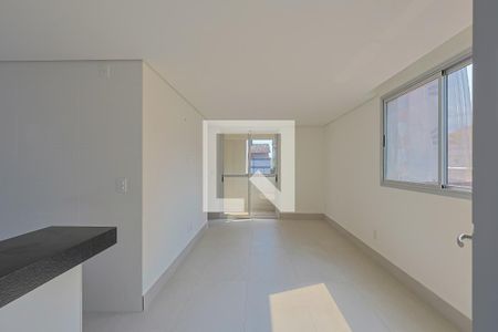 Sala de apartamento para alugar com 2 quartos, 55m² em Prado, Belo Horizonte