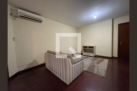 Sala de apartamento para alugar com 1 quarto, 60m² em Centro, São Leopoldo