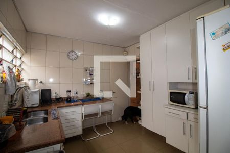 Cozinha de casa à venda com 4 quartos, 380m² em Vila Pirajussara, São Paulo