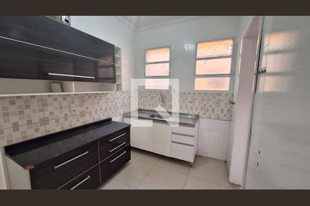 Cozinha de apartamento à venda com 2 quartos, 140m² em Carlos Prates, Belo Horizonte