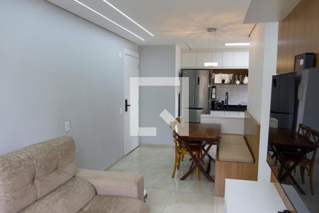 sala de apartamento para alugar com 2 quartos, 47m² em Piratininga, Osasco