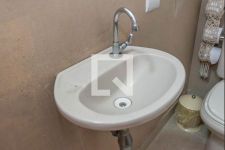 Lavabo de casa à venda com 3 quartos, 160m² em Vila Gumercindo, São Paulo