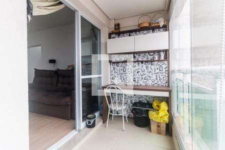 Varanda da Sala de apartamento para alugar com 1 quarto, 49m² em Vila Mogilar, Mogi das Cruzes