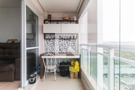 Varanda da Sala de apartamento para alugar com 1 quarto, 49m² em Vila Mogilar, Mogi das Cruzes