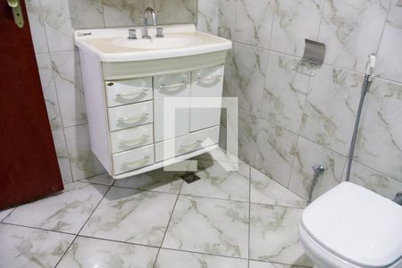 Casa à venda com 478m², 5 quartos e 2 vagas Casa à venda com 478m², 5 quartos e 2 vagasBanheiro 3