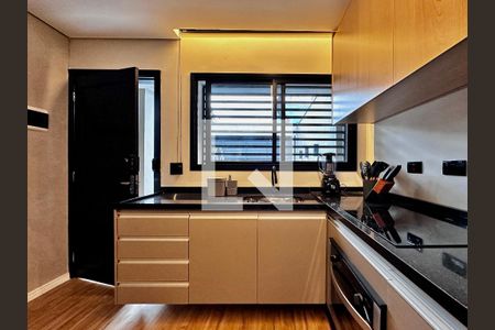 Cozinha de kitnet/studio para alugar com 1 quarto, 38m² em Campo Belo, São Paulo