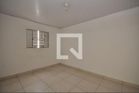 Quarto de casa para alugar com 1 quarto, 40m² em Vila Mazzei, São Paulo