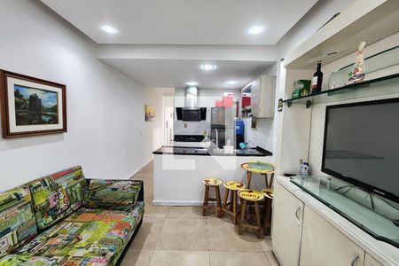 Sala de apartamento para alugar com 1 quarto, 40m² em Lapa, Rio de Janeiro