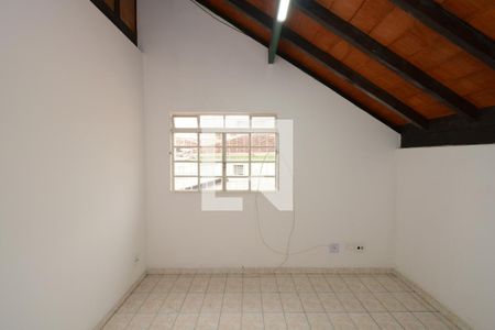 Quarto 1 de casa para alugar com 2 quartos, 80m² em Cupecê, São Paulo