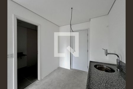 Cozinha de kitnet/studio à venda com 0 quarto, 22m² em Chácara Santo Antônio (zona Sul), São Paulo