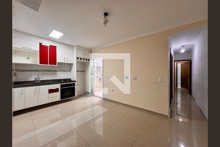 Sala de apartamento para alugar com 2 quartos, 58m² em Vila Aquilino, Santo André