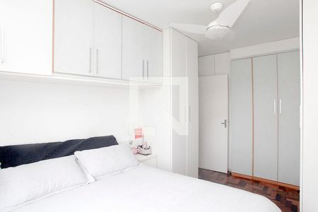 Quarto 1 de apartamento à venda com 2 quartos, 73m² em Floresta, Porto Alegre