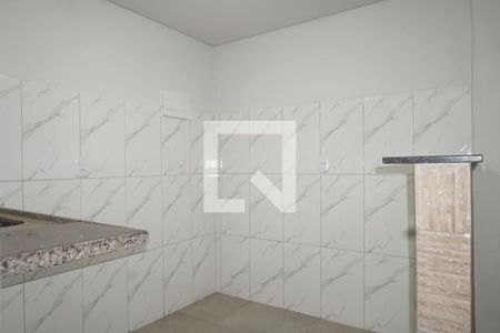 Cozinha de apartamento para alugar com 1 quarto, 45m² em Condomínio Mini-chácaras, Brasília