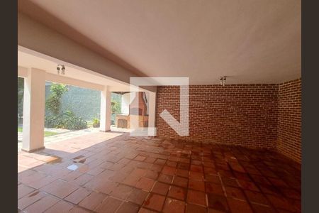 Casa à venda com 5 quartos, 227m² em Vila Progresso, Niterói