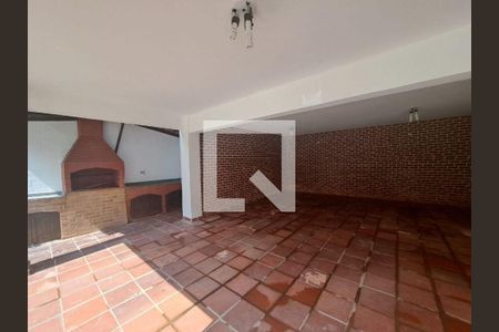 Casa à venda com 5 quartos, 227m² em Vila Progresso, Niterói