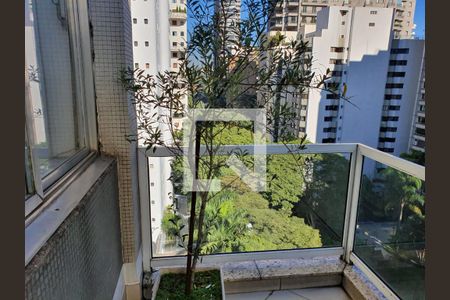 Apartamento à venda com 2 quartos, 126m² em Jardim Europa, São Paulo