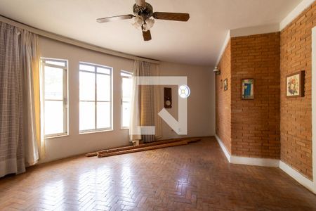 Sala de casa para alugar com 3 quartos, 215m² em Jardim Nossa Senhora Auxiliadora, Campinas