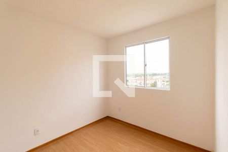 Quarto 1 de apartamento para alugar com 2 quartos, 50m² em Uberaba, Curitiba