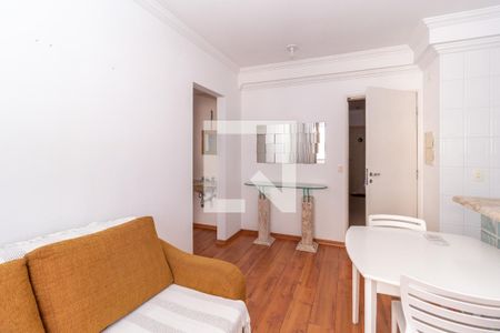 Sala de apartamento para alugar com 1 quarto, 40m² em Vila Gomes Cardim, São Paulo